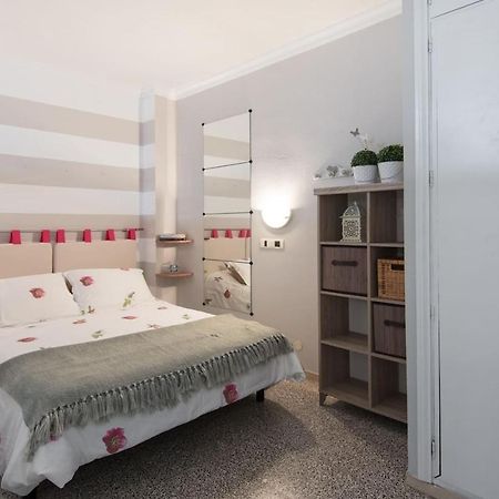 Homeforguest Canteras Loft, 10 Steps To The Beach Лас Палмас де Гран Канария Екстериор снимка