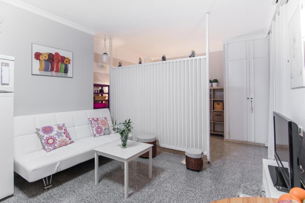 Homeforguest Canteras Loft, 10 Steps To The Beach Лас Палмас де Гран Канария Екстериор снимка