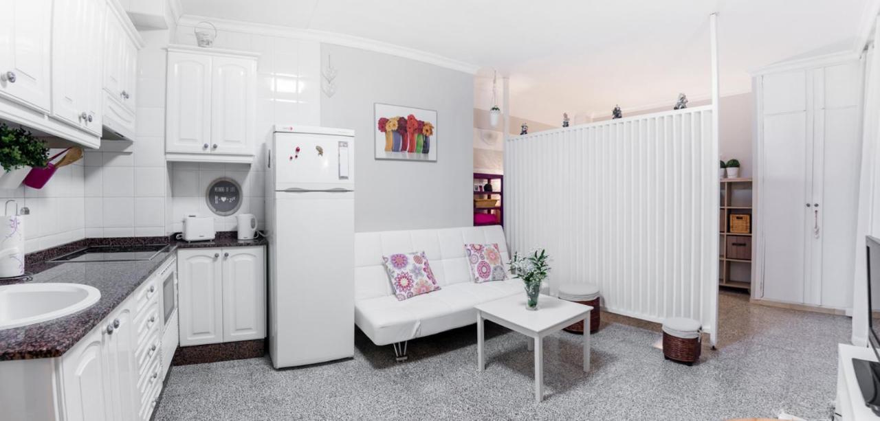 Homeforguest Canteras Loft, 10 Steps To The Beach Лас Палмас де Гран Канария Екстериор снимка